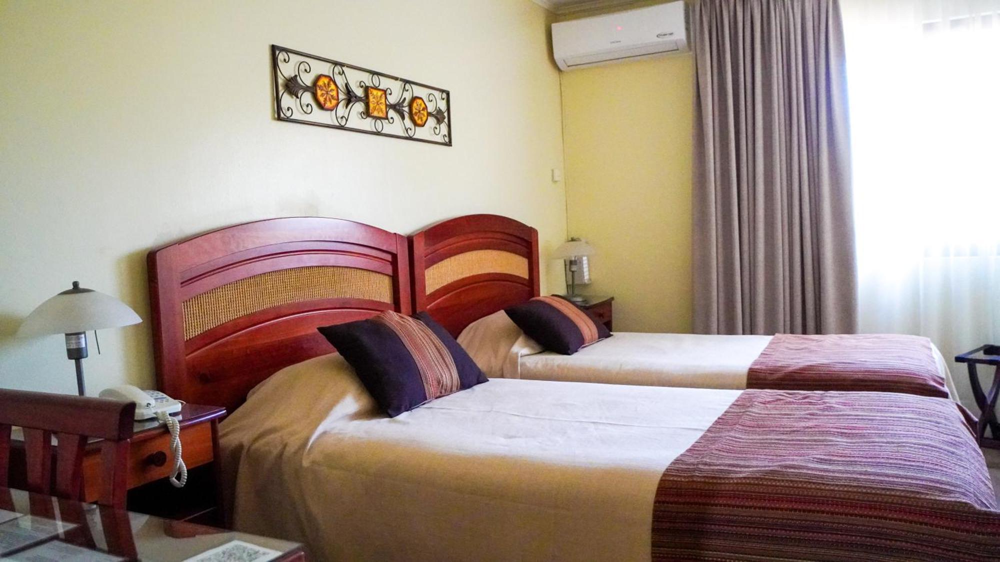 Hotel Ontiveros San Fernando Eksteriør bilde